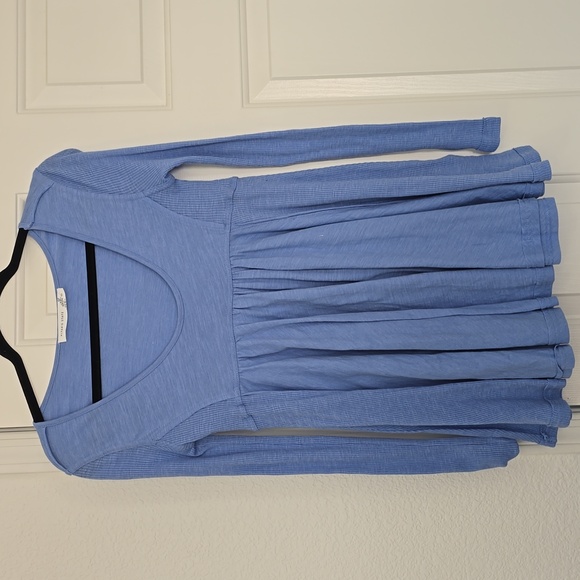 Altar'd State Light Blue Top Sz Xs - Picture 2 of 4
